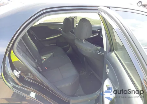 2013 Toyota Corolla S z USA, uszkodzony, nr VIN 5YFBU4EEXDP160018